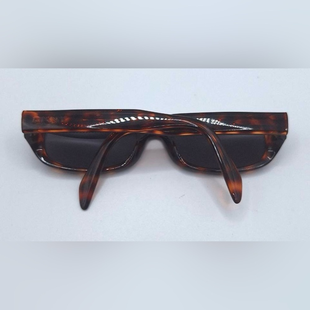 DKNY 7908S Tortoise Oval Sunglasses Frames Only - Picture 4 of 8